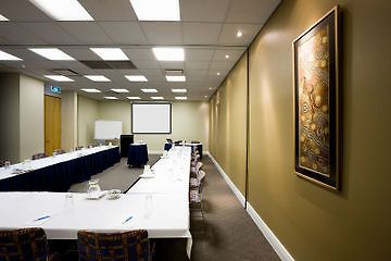 Saville Park Suite Darwin Bagian luar foto