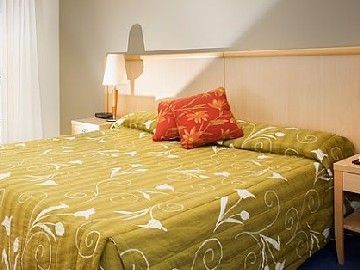 Saville Park Suite Darwin Bagian luar foto